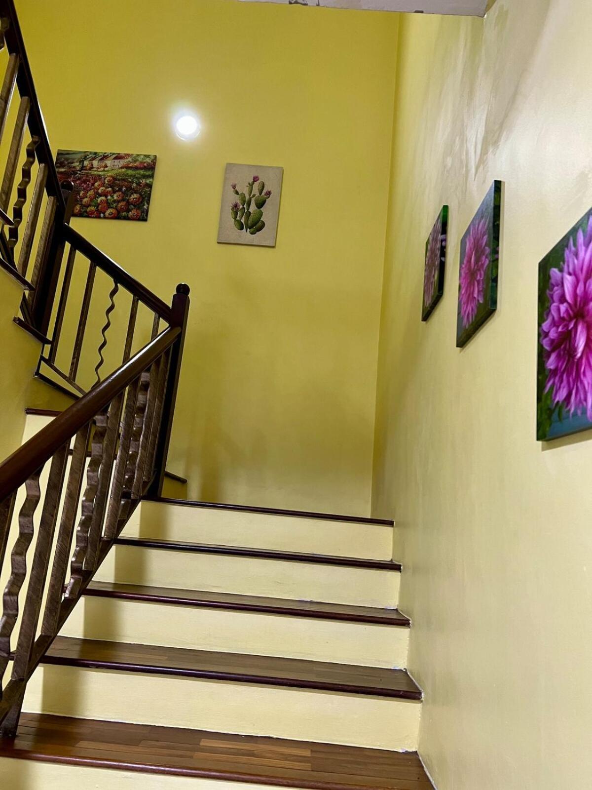Rini Utama Homestay Секудаи Экстерьер фото
